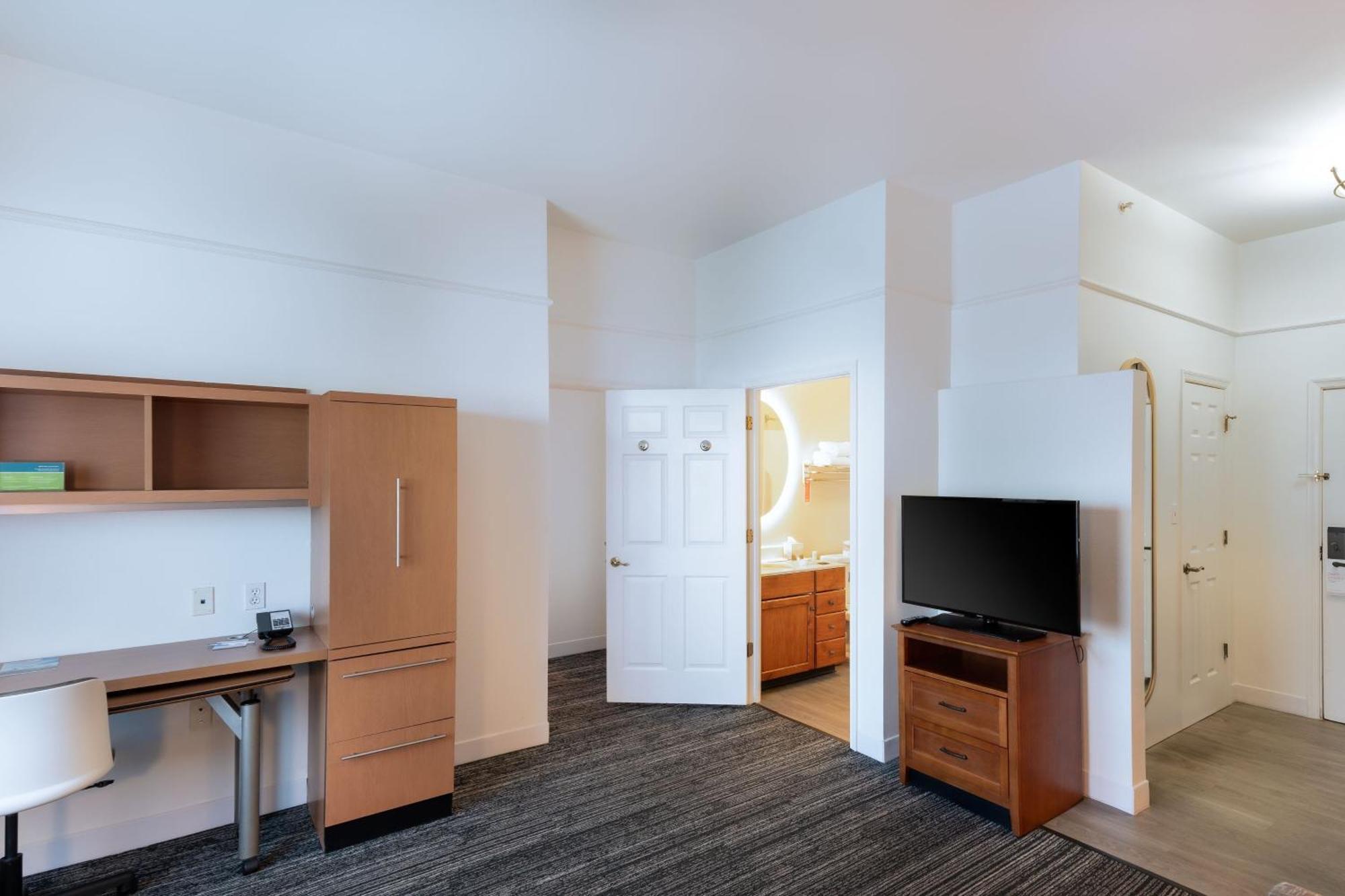 Towneplace Suites סטפורד מראה חיצוני תמונה