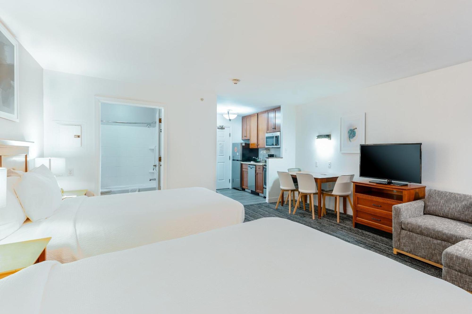 Towneplace Suites סטפורד מראה חיצוני תמונה