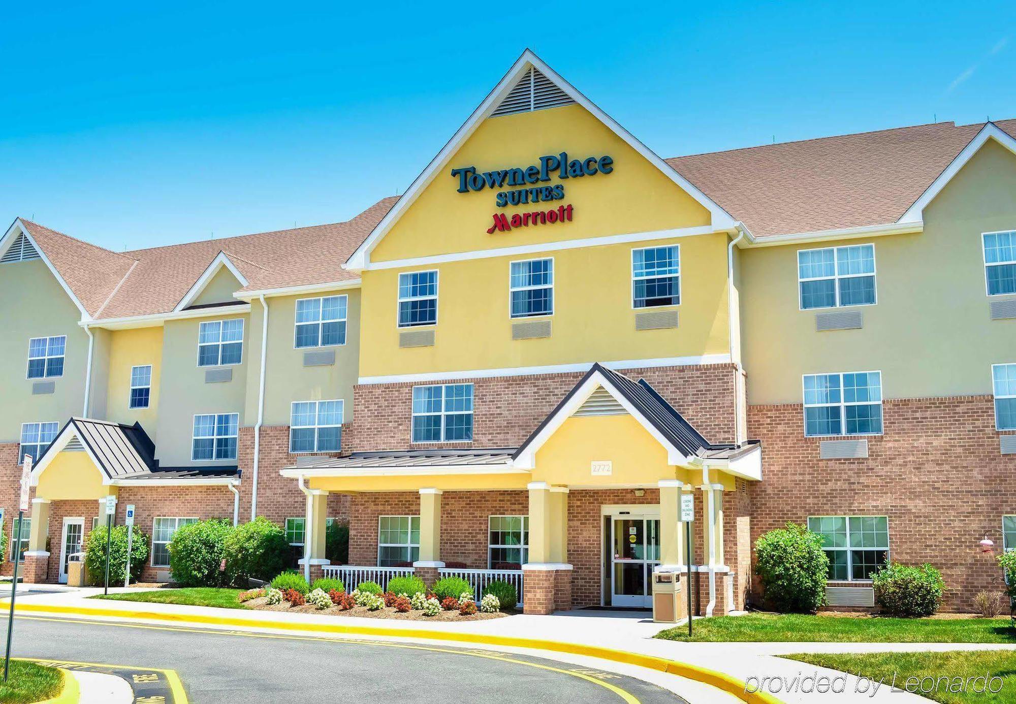 Towneplace Suites סטפורד מראה חיצוני תמונה
