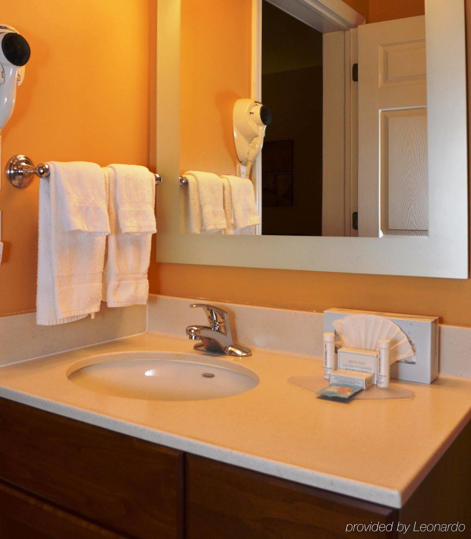 Towneplace Suites סטפורד מראה חיצוני תמונה