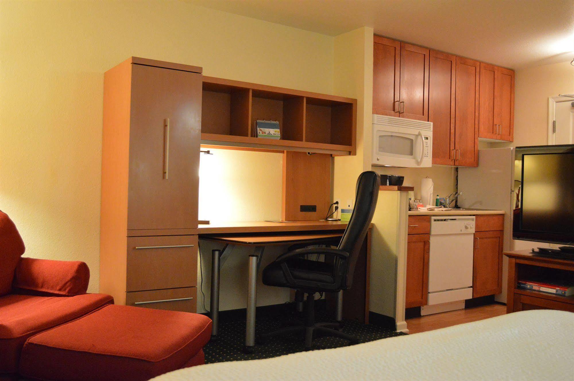 Towneplace Suites סטפורד מראה חיצוני תמונה